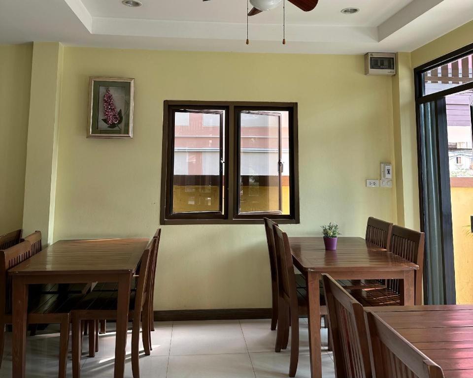 Ponburi Hotel Nan Dış mekan fotoğraf