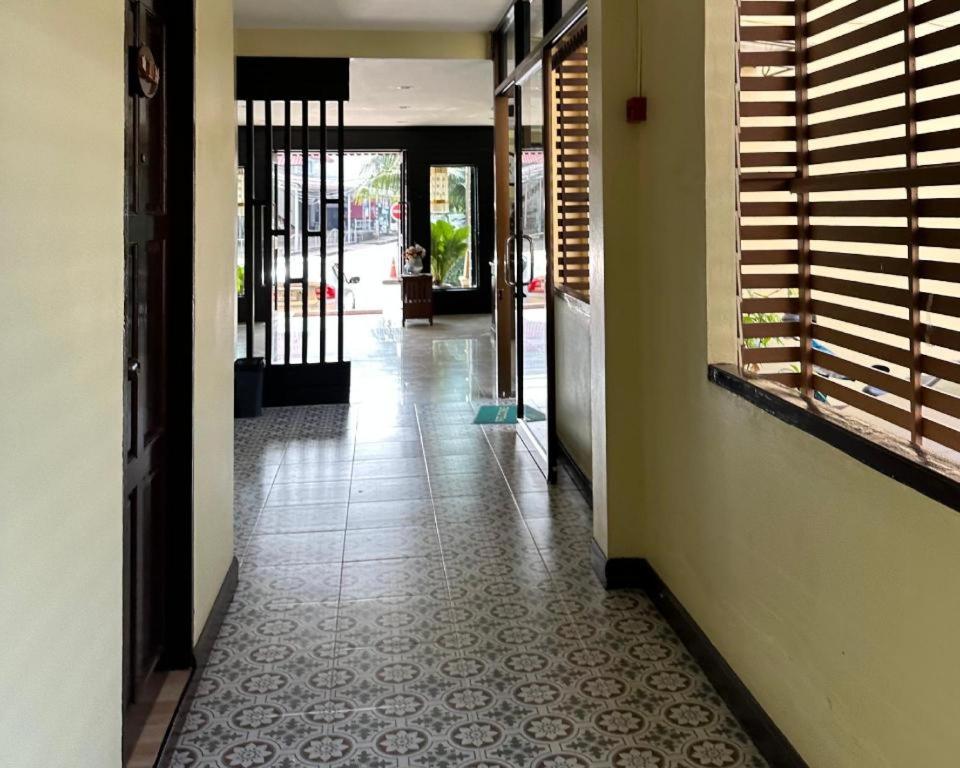 Ponburi Hotel Nan Dış mekan fotoğraf