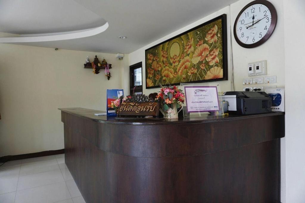 Ponburi Hotel Nan Dış mekan fotoğraf