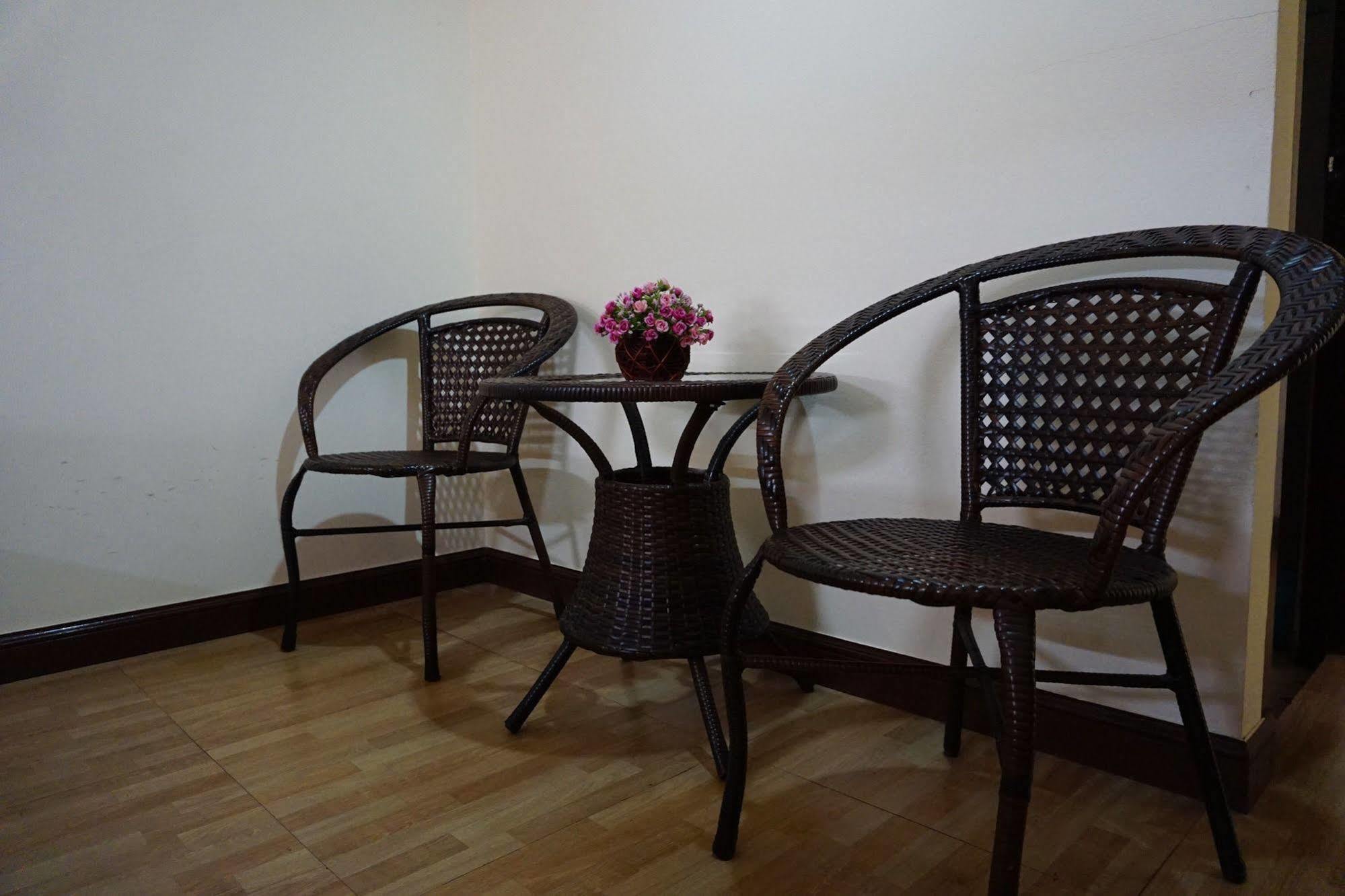 Ponburi Hotel Nan Dış mekan fotoğraf