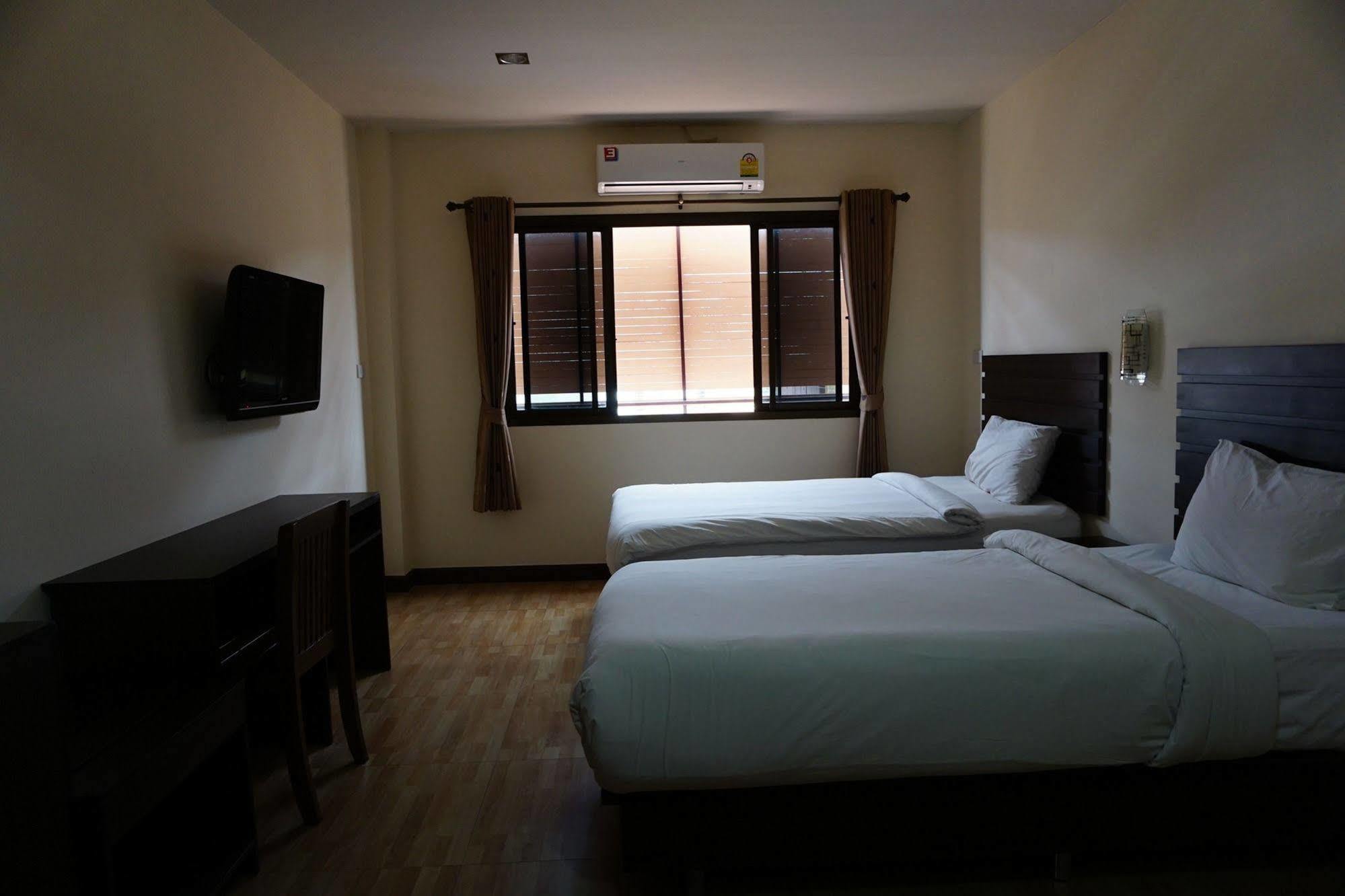 Ponburi Hotel Nan Dış mekan fotoğraf